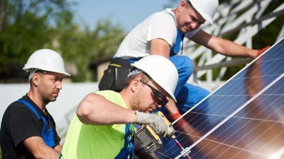 The Role of Energy Storage in Connected Microgrid Systems